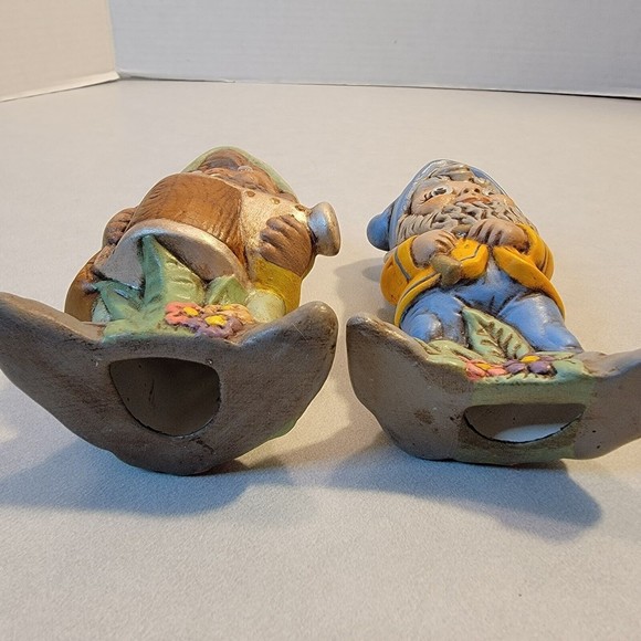 Vtg Pair Ceramic Garden Gnomes 5.5" Tall Boho 1970's Googly Eyes Hand Painted - Picture 9 of 12